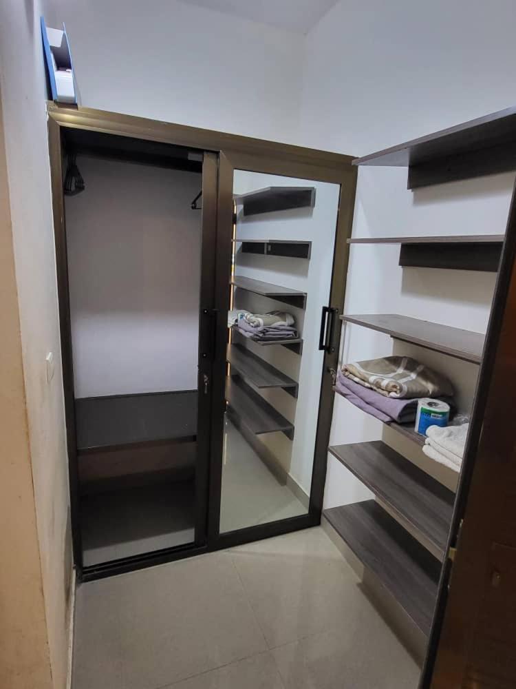 Les Residences D'Inaya 로메 외부 사진